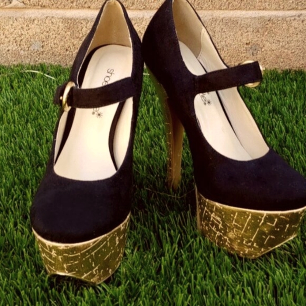 Shoe Dazzle Platform Blsck Suede Shoes Mary Jane